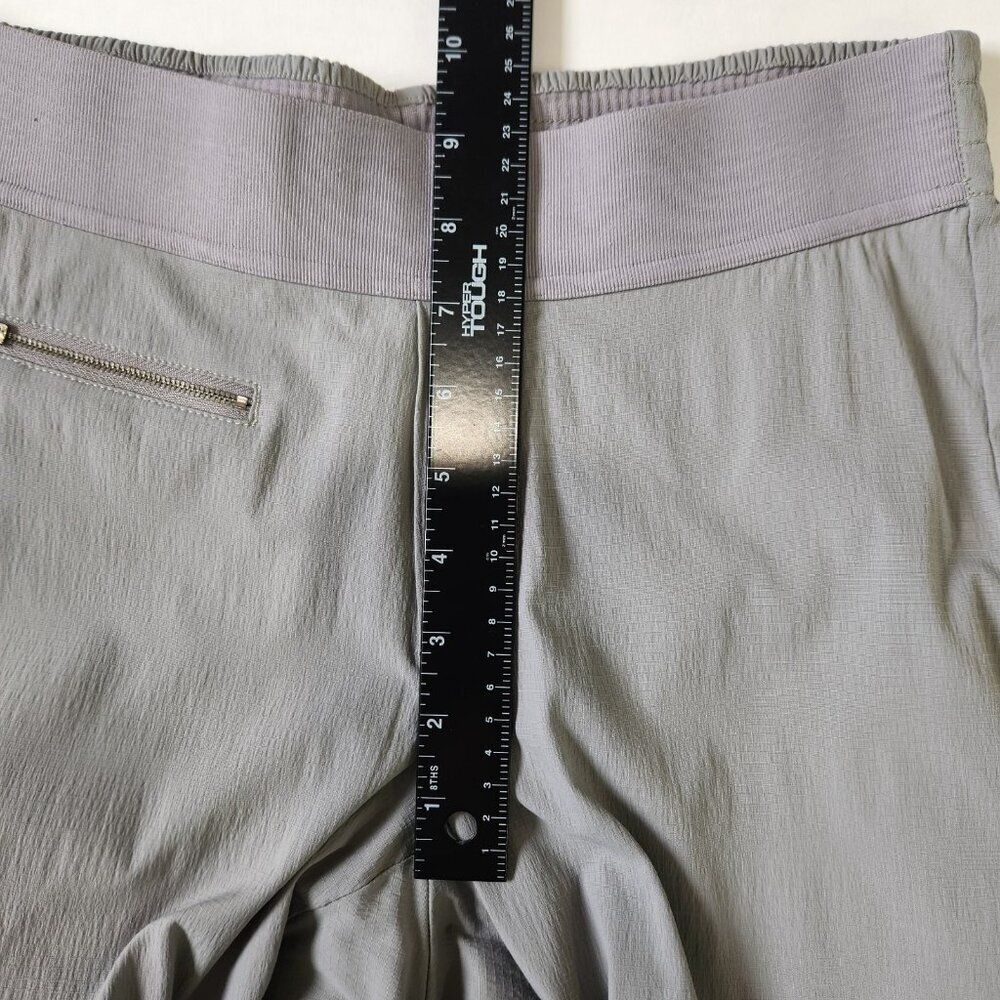 Athleta Mod Trekkie Crop Pant 2 Gray Pull On Ankle Zip Stretch Urban Athleisure - Picture 6 of 12